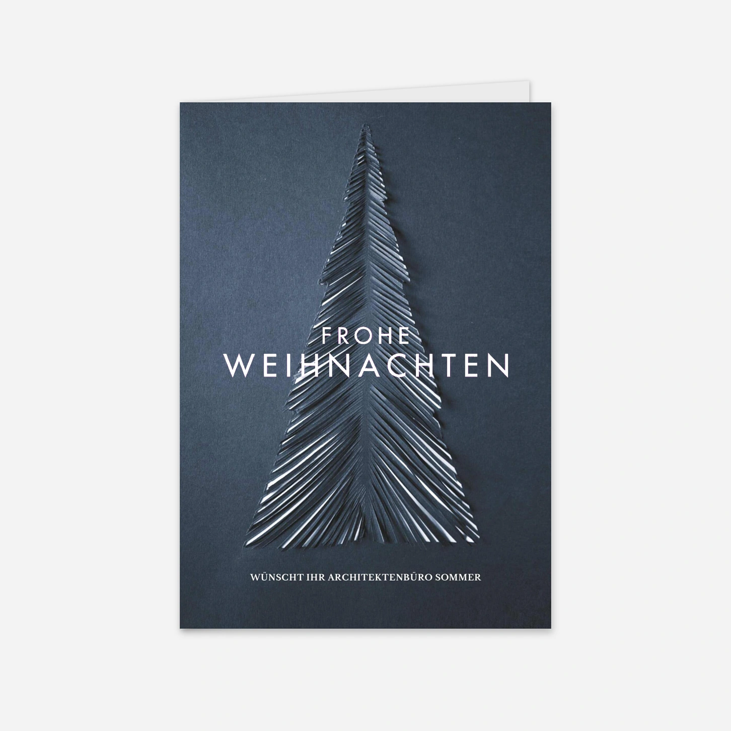 Geschäftliche Weihnachtskarte Papierwald